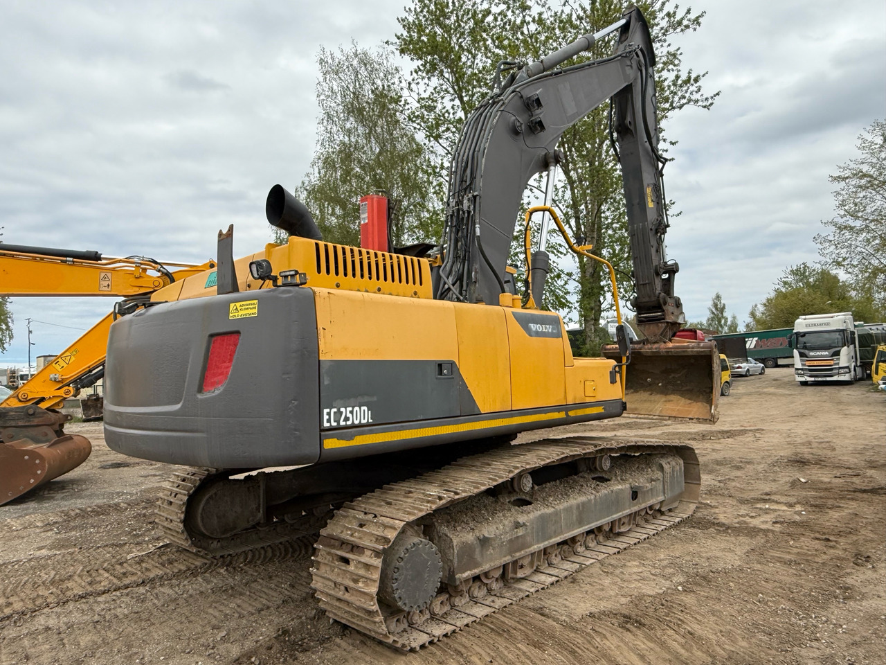 Volvo 250d - Багер гасеничар: слика 4 Volvo 250d - Багер гасеничар: слика 4