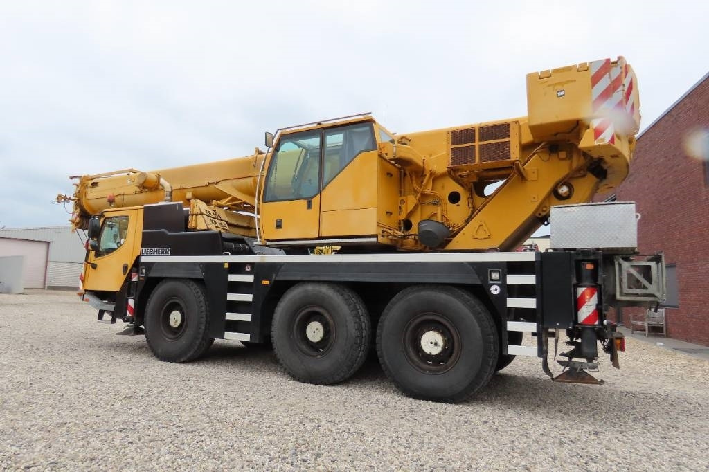 Liebherr LTM 1050-3.1 - Кран за секакви терени: слика 4 Liebherr LTM 1050-3.1 - Кран за секакви терени: слика 4