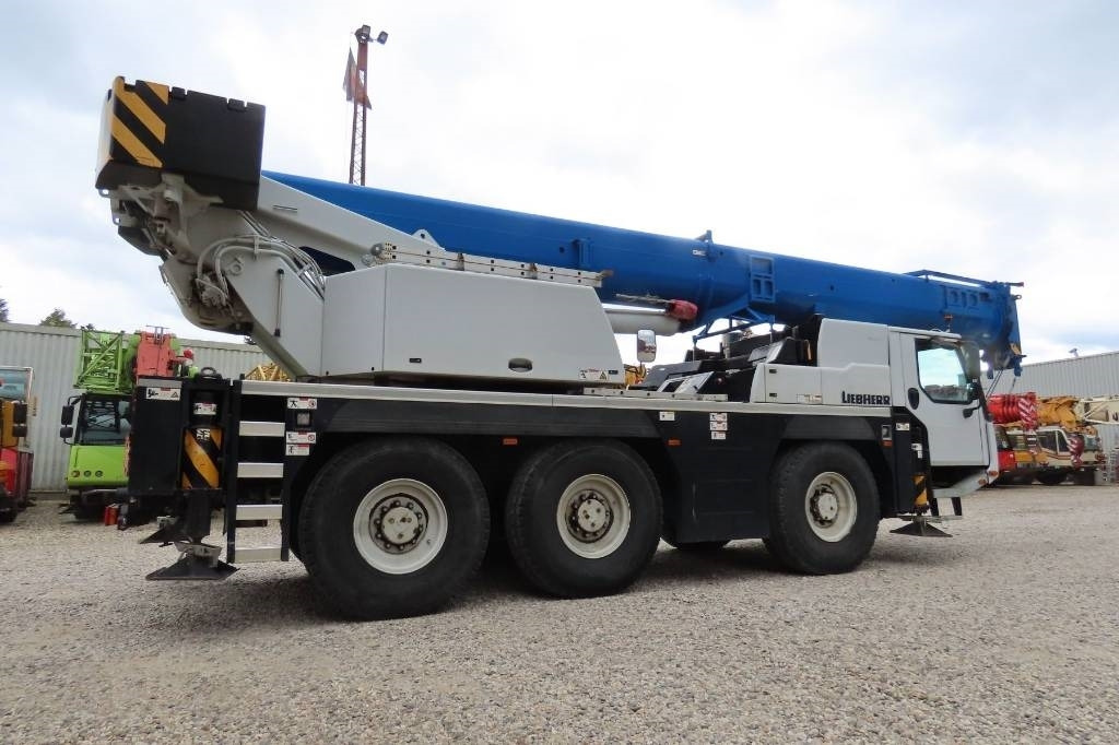 Liebherr LTM 1050-3.1 - Кран за секакви терени: слика 3 Liebherr LTM 1050-3.1 - Кран за секакви терени: слика 3