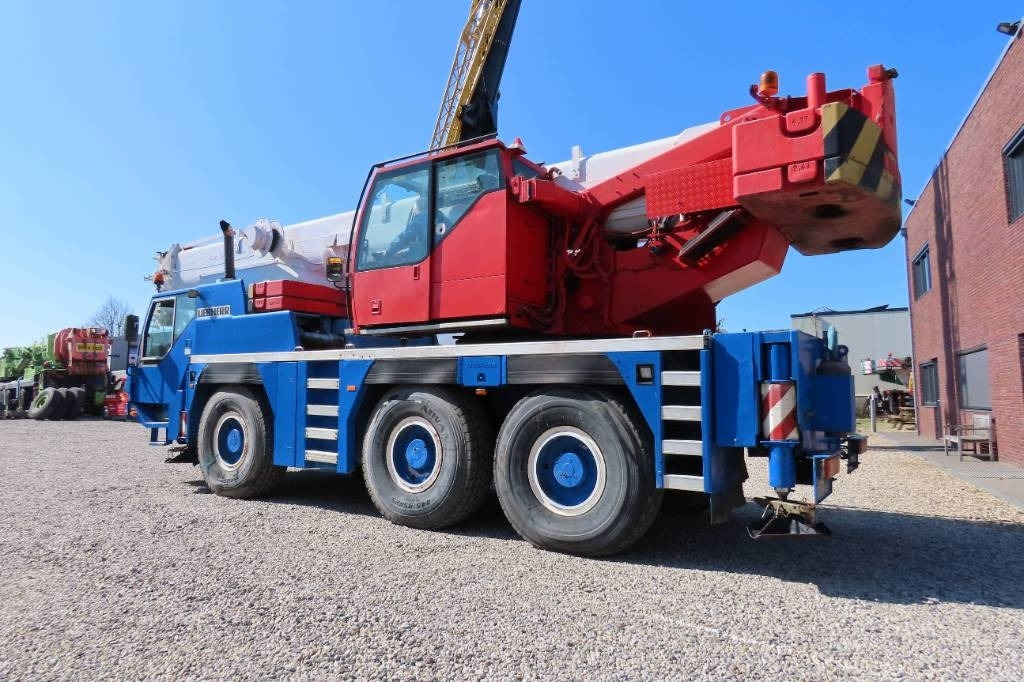 Liebherr LTM 1055-1  - Кран за секакви терени: слика 4 Liebherr LTM 1055-1  - Кран за секакви терени: слика 4