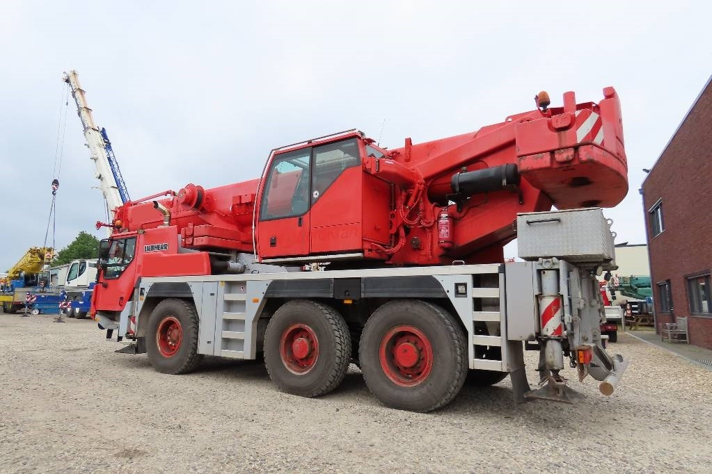 Liebherr LTM 1055-3.2 - Кран за секакви терени: слика 4 Liebherr LTM 1055-3.2 - Кран за секакви терени: слика 4