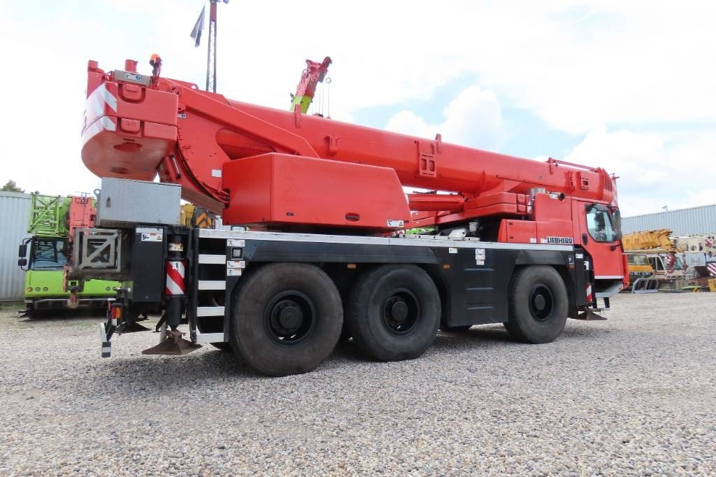 Liebherr LTM 1055-3.2 - Кран за секакви терени: слика 3 Liebherr LTM 1055-3.2 - Кран за секакви терени: слика 3