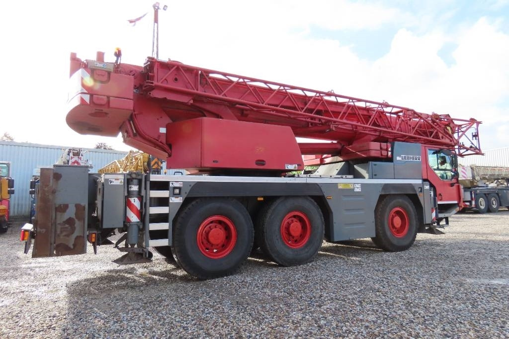 Liebherr LTM 1055-3.2 - Кран за секакви терени: слика 3 Liebherr LTM 1055-3.2 - Кран за секакви терени: слика 3