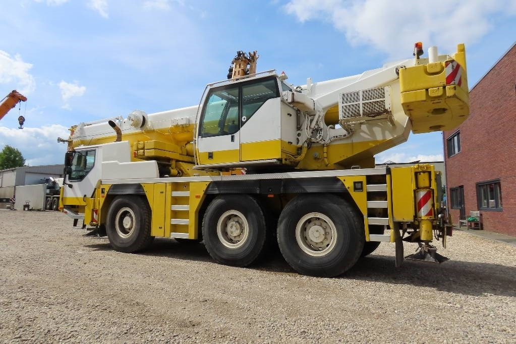 Liebherr LTM 1055-3.2 - Кран за секакви терени: слика 4 Liebherr LTM 1055-3.2 - Кран за секакви терени: слика 4
