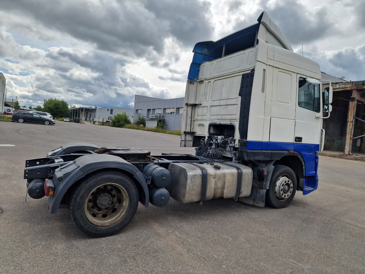 DAF 95.430 XF Euro2 manual - Камион влекач: слика 3 DAF 95.430 XF Euro2 manual - Камион влекач: слика 3