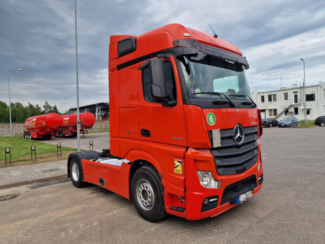 MERCEDES-BENZ Actros 1845 Retarder - Камион влекач: слика 2 MERCEDES-BENZ Actros 1845 Retarder - Камион влекач: слика 2