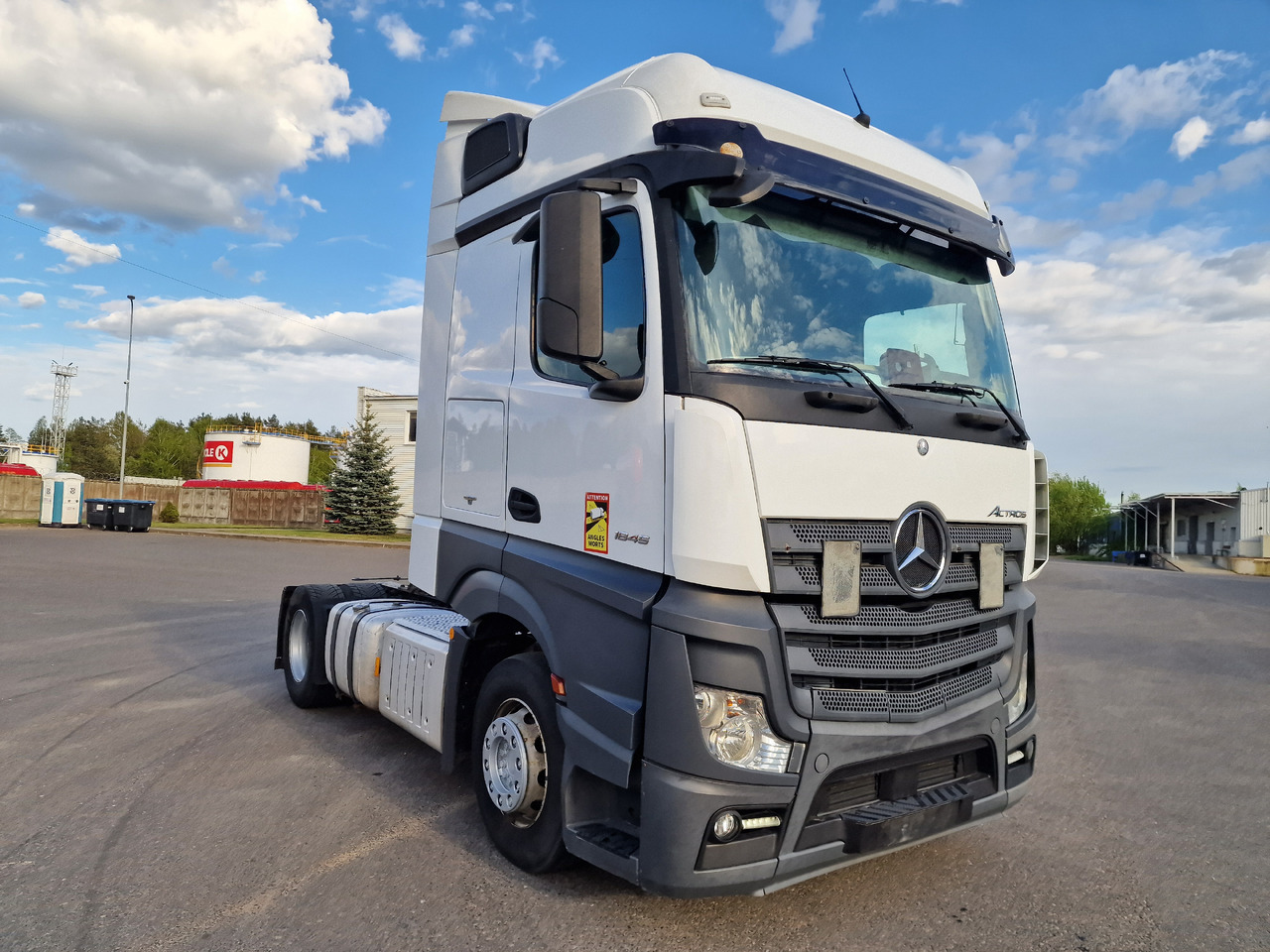 MERCEDES-BENZ Actros 1845 Retarder - Камион влекач: слика 1 MERCEDES-BENZ Actros 1845 Retarder - Камион влекач: слика 1