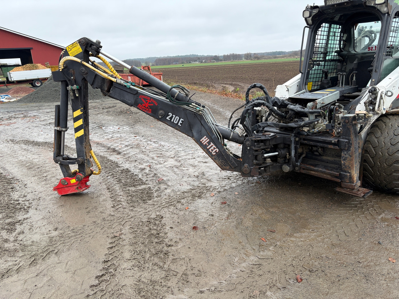 Bobcat HI-Tec 210E - Градежна опрема: слика 1 Bobcat HI-Tec 210E - Градежна опрема: слика 1