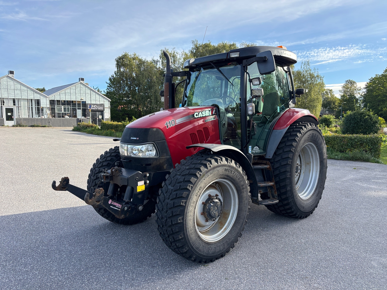 Case 110 Maxxum - Трактор: слика 1 Case 110 Maxxum - Трактор: слика 1