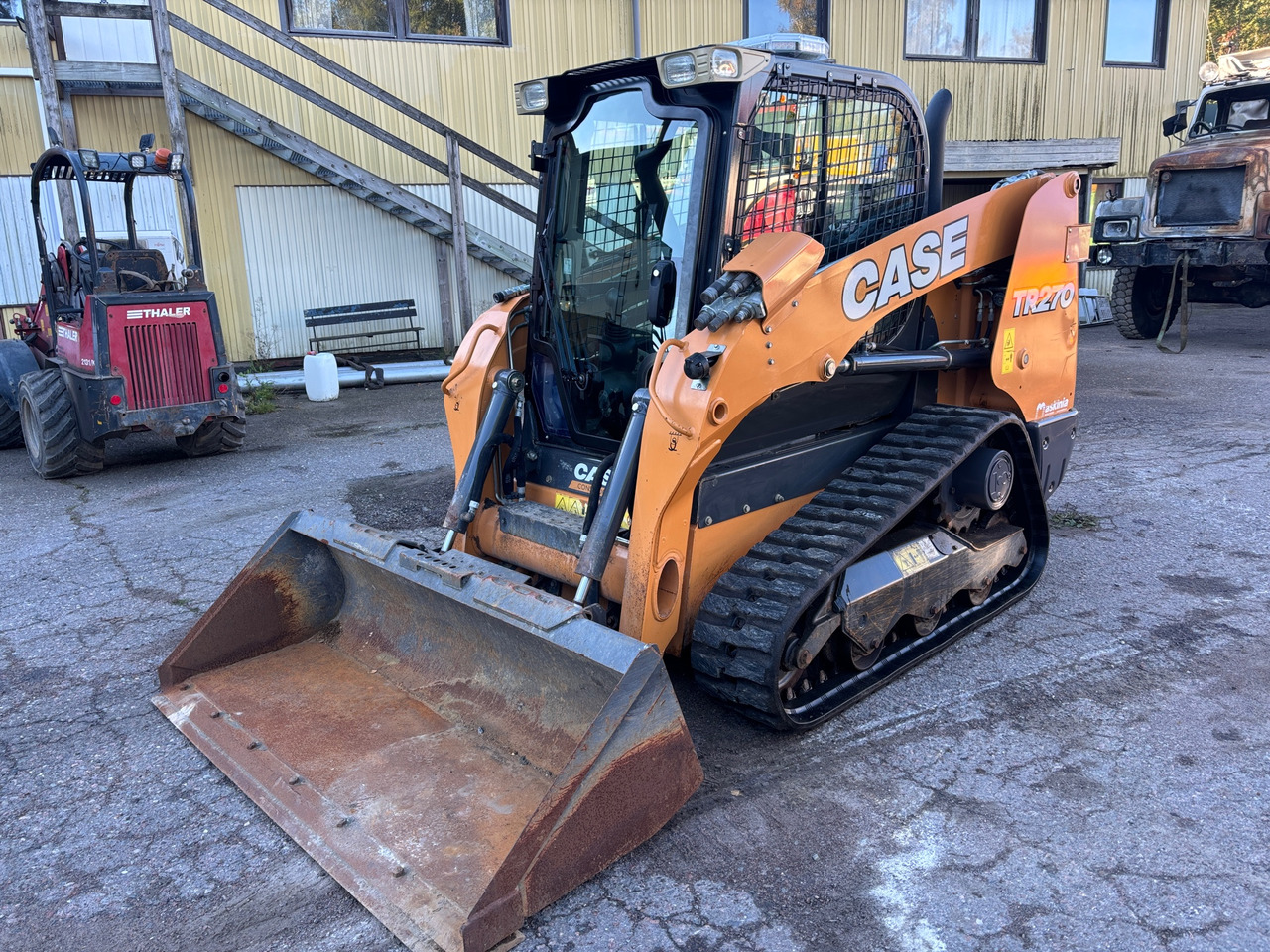Case TR270 High Flow - Натоварувач на тркала: слика 1 Case TR270 High Flow - Натоварувач на тркала: слика 1