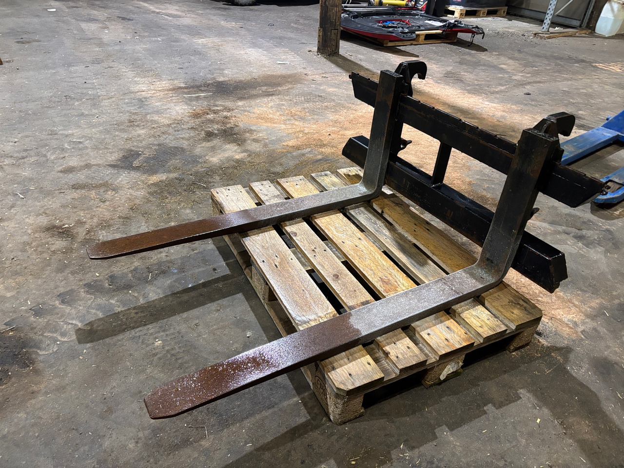 Ls Equipment TR 25 - Друга машина: слика 1 Ls Equipment TR 25 - Друга машина: слика 1