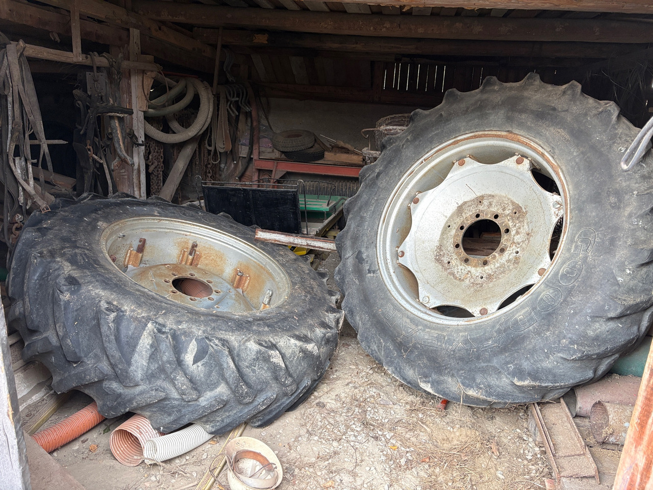 Goodyear Radial - Гума за Земјоделска машина: слика 1 Goodyear Radial - Гума за Земјоделска машина: слика 1