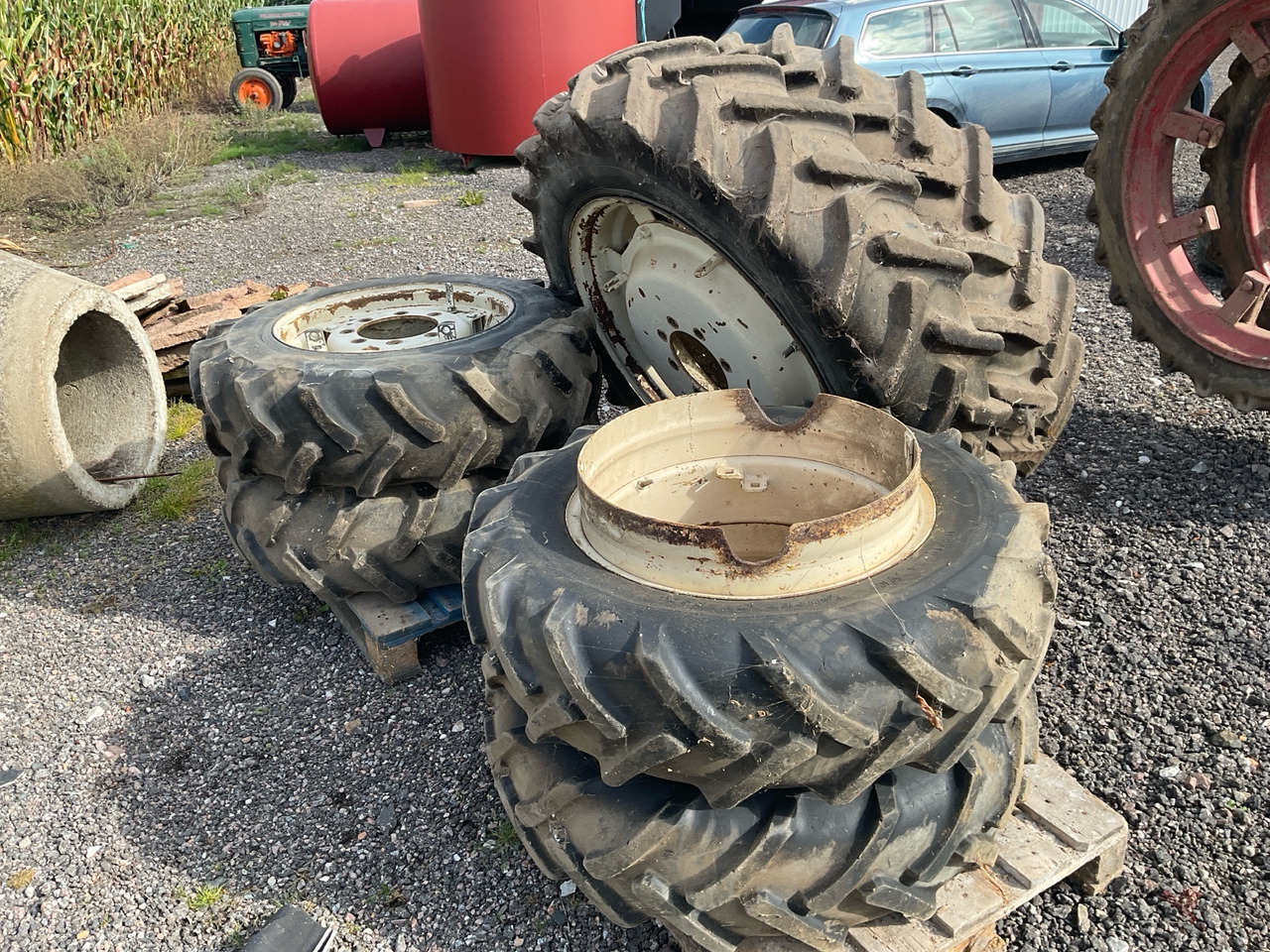 Hjul Michelin till Valmet 705 6st - Гума за Земјоделска машина: слика 1 Hjul Michelin till Valmet 705 6st - Гума за Земјоделска машина: слика 1