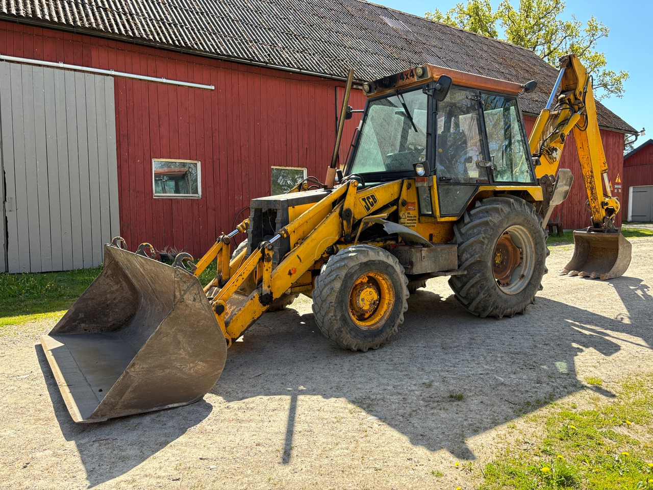 JCB 4CN-4/318518/P/7 - Ровокопач: слика 1 JCB 4CN-4/318518/P/7 - Ровокопач: слика 1