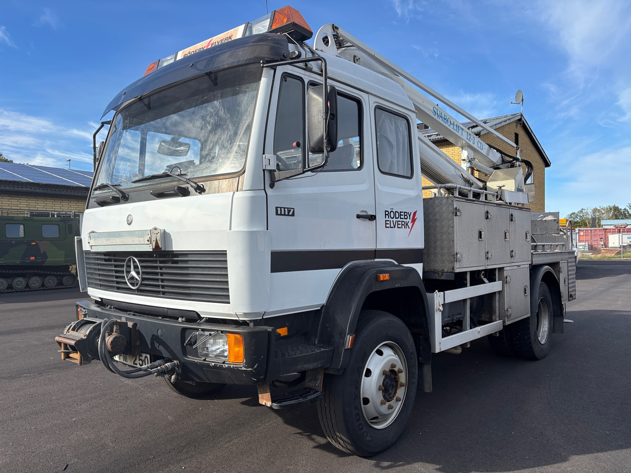 Mercedes-Benz 1117 - Камион: слика 1 Mercedes-Benz 1117 - Камион: слика 1