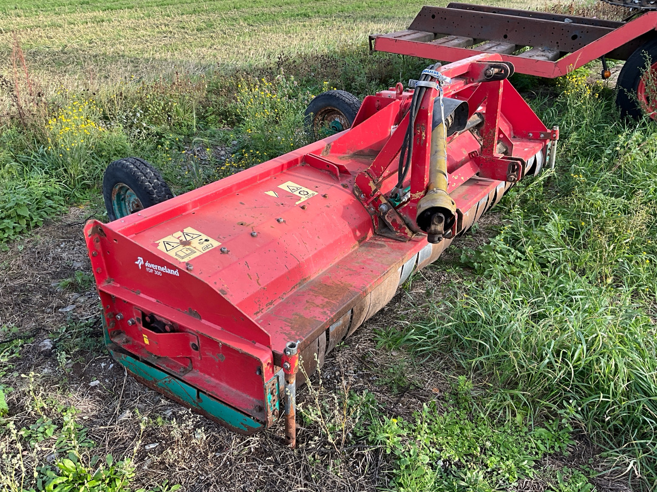 Kverneland FDP 300 - Мулчер/ Косилка за жива ограда: слика 1 Kverneland FDP 300 - Мулчер/ Косилка за жива ограда: слика 1