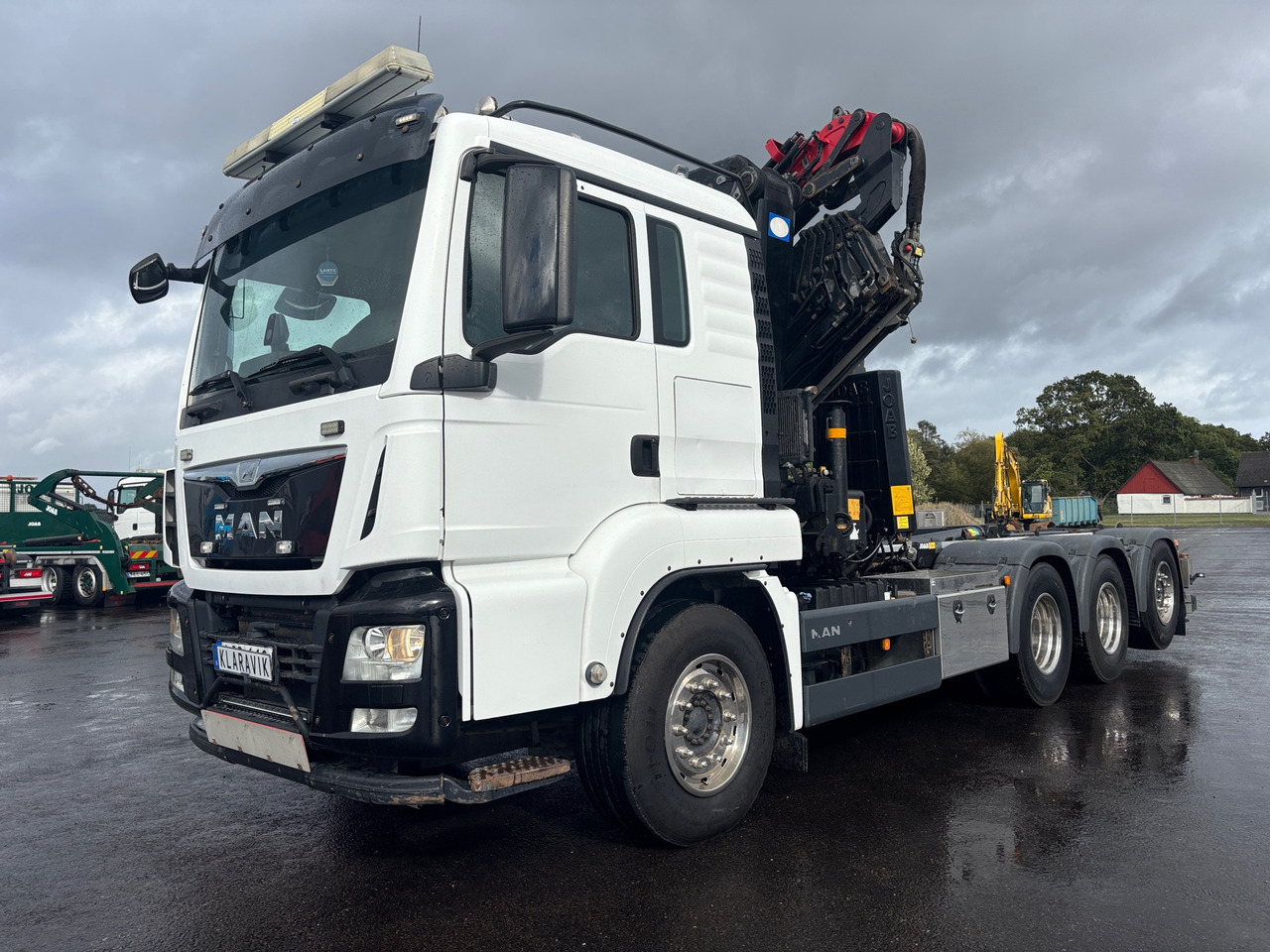 MAN TGS 35.480 8x4 - Камион со кран: слика 1 MAN TGS 35.480 8x4 - Камион со кран: слика 1