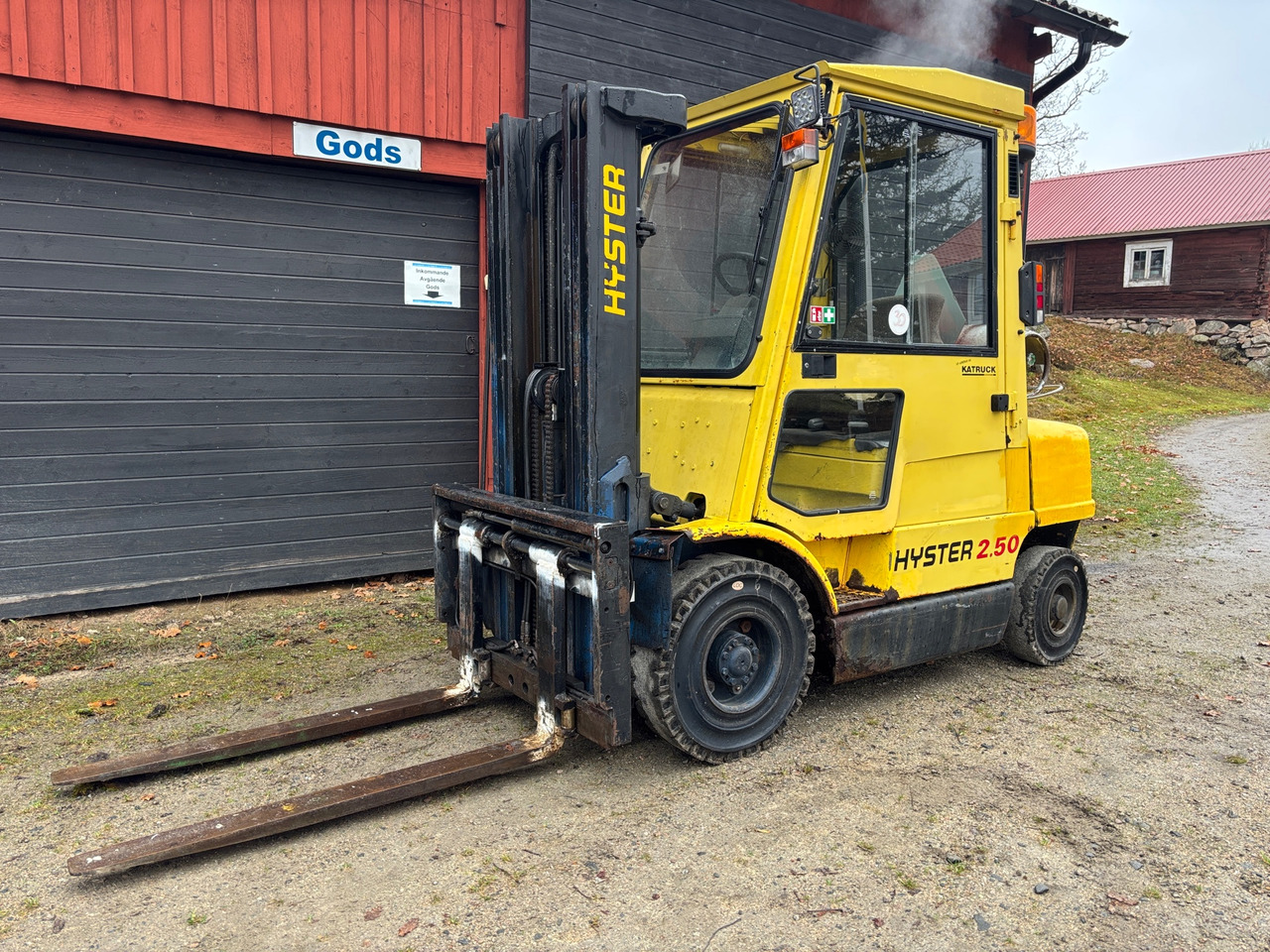 Hyster 2.50 - Опрема за ракување со материјали: слика 1 Hyster 2.50 - Опрема за ракување со материјали: слика 1