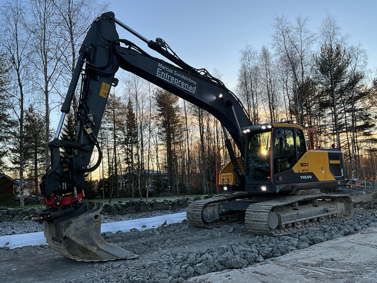 Volvo EC220EL - Багер: слика 1 Volvo EC220EL - Багер: слика 1