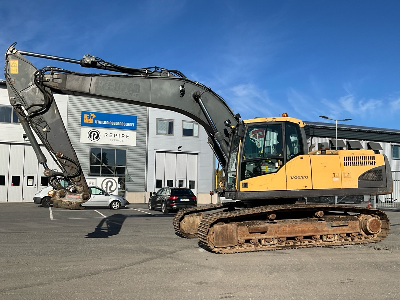 Volvo EC240CL - Багер: слика 1 Volvo EC240CL - Багер: слика 1