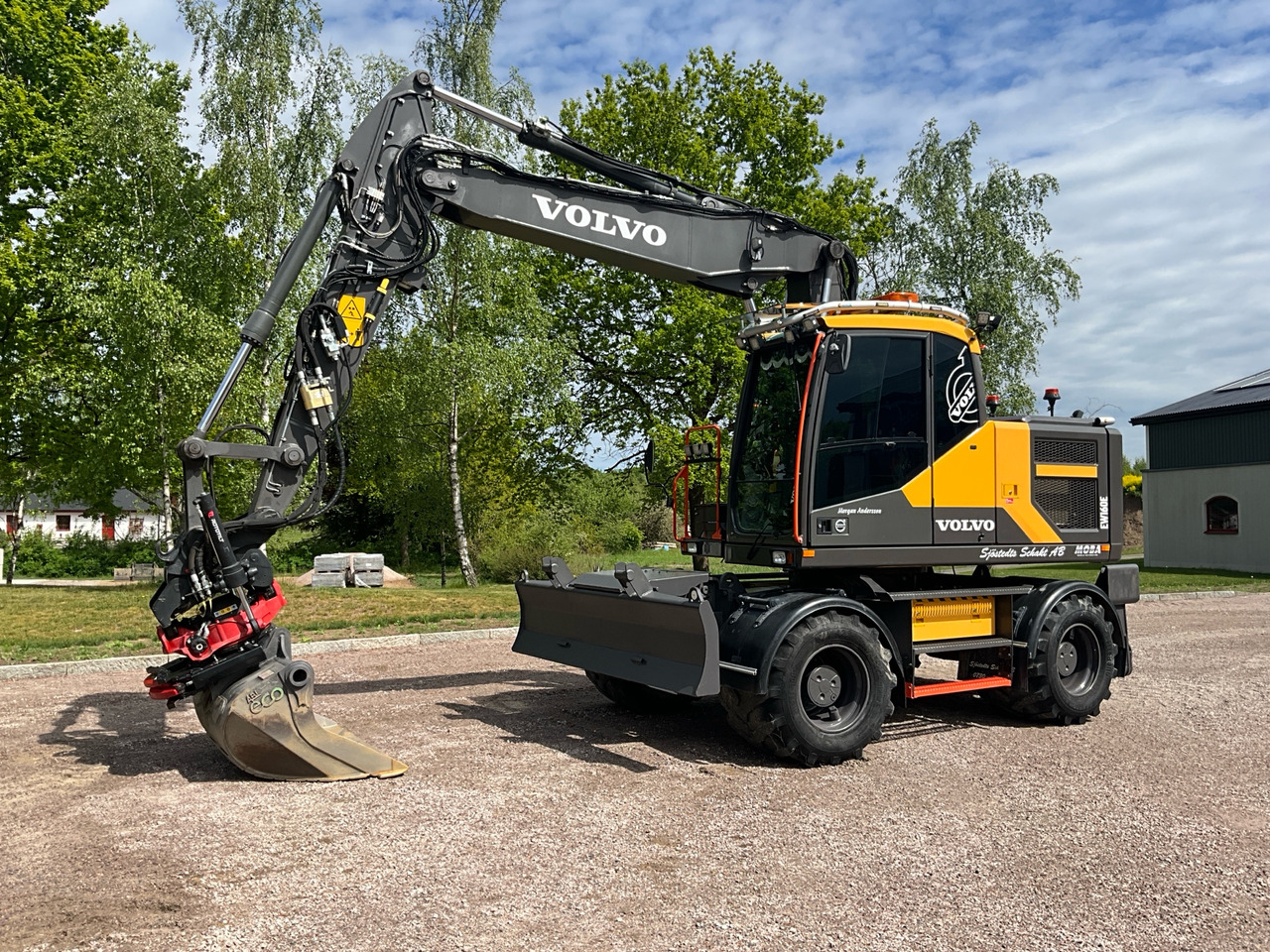 Volvo EW160E - Багер: слика 1 Volvo EW160E - Багер: слика 1