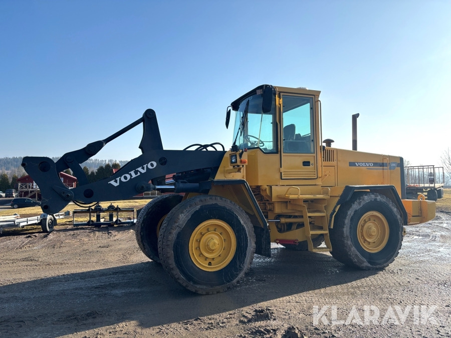 Volvo L90C - Натоварувач на тркала: слика 1 Volvo L90C - Натоварувач на тркала: слика 1