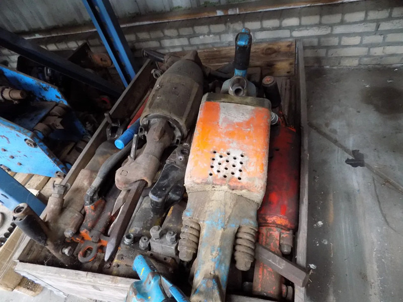 Atlas-Copco luchthamer breekhamer-luchthamer - Компресор за воздух: слика 5 Atlas-Copco luchthamer breekhamer-luchthamer - Компресор за воздух: слика 5