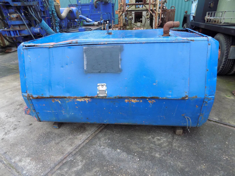 Ingersoll Rand Ingersoll rand P175W compressor met deutz P175W compressor met deutz - Компресор за воздух: слика 5 Ingersoll Rand Ingersoll rand P175W compressor met deutz P175W compressor met deutz - Компресор за воздух: слика 5