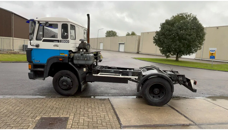 DAF 2500 Daf 2500 TI chassis - Камион влекач: слика 3 DAF 2500 Daf 2500 TI chassis - Камион влекач: слика 3