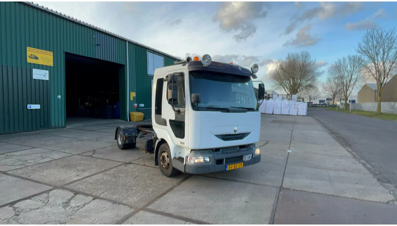Renault Midlum Renault Midlum - Камион влекач: слика 1 Renault Midlum Renault Midlum - Камион влекач: слика 1