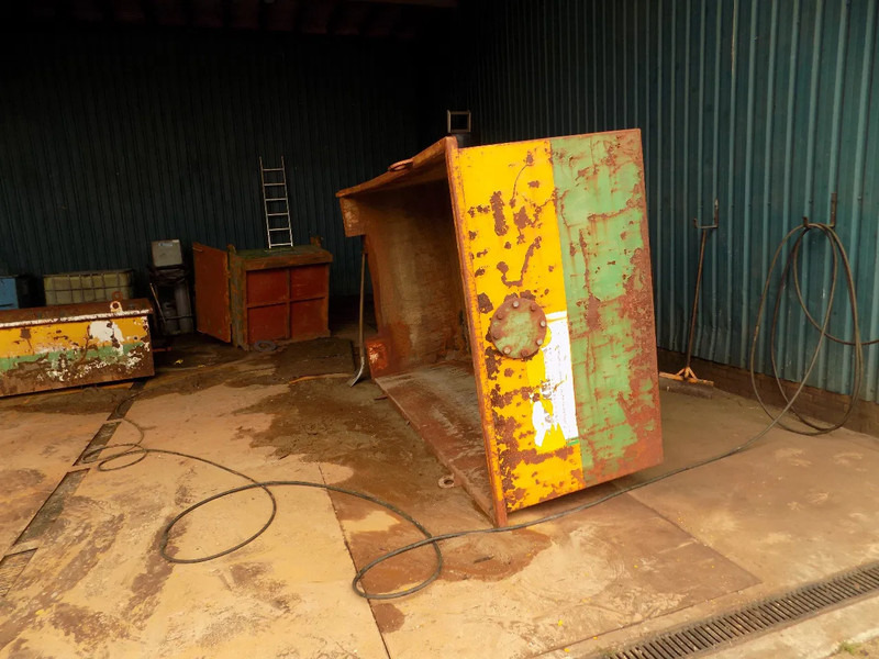 Vangbak boorwater spoelwatert collecting drilling water - Машина за бушење: слика 3 Vangbak boorwater spoelwatert collecting drilling water - Машина за бушење: слика 3