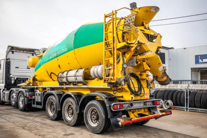 DE BUF BETON MIXER/MALAXEUR/MISCHER 12M3 - Полуприколка миксер за бетон: слика 4 DE BUF BETON MIXER/MALAXEUR/MISCHER 12M3 - Полуприколка миксер за бетон: слика 4