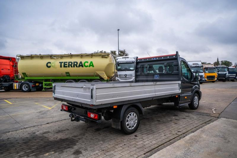 Ford TRANSIT 2.0 TDCI - Комбе со отворен сандак: слика 4 Ford TRANSIT 2.0 TDCI - Комбе со отворен сандак: слика 4