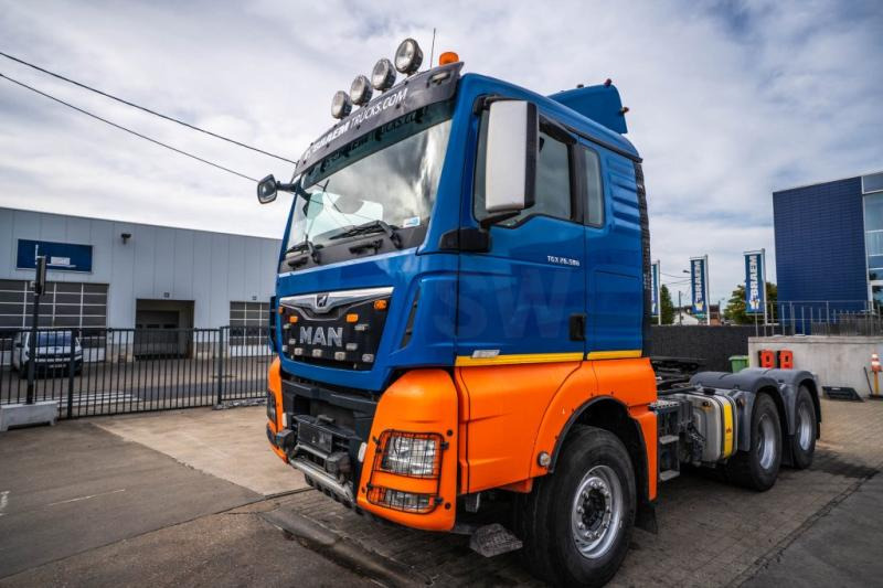 MAN TGX 26.580 XL BLS+INTARDER+BIG AXLES+HYDR. - Камион влекач: слика 1 MAN TGX 26.580 XL BLS+INTARDER+BIG AXLES+HYDR. - Камион влекач: слика 1
