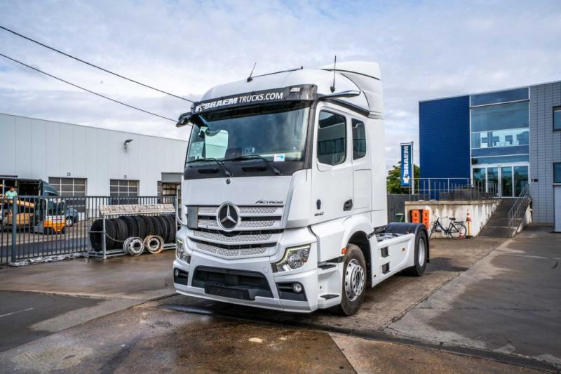 Mercedes ACTROS 1842 LS - Камион влекач: слика 1 Mercedes ACTROS 1842 LS - Камион влекач: слика 1