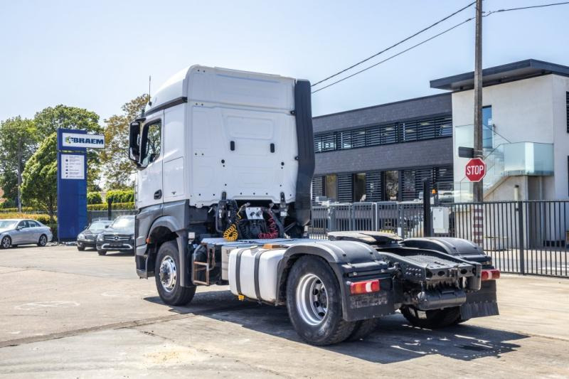 Mercedes AROCS 1845 HAD - 4X4 + HYDR. - Камион влекач: слика 4 Mercedes AROCS 1845 HAD - 4X4 + HYDR. - Камион влекач: слика 4