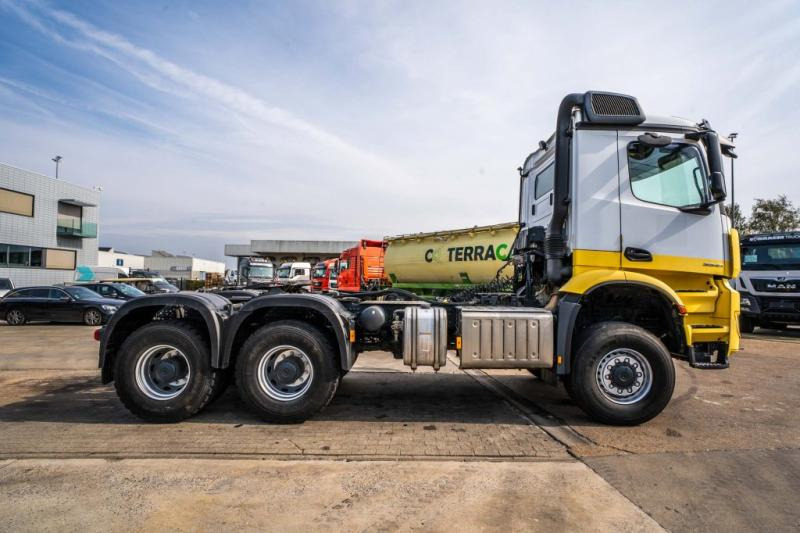 Mercedes AROCS 3345 AS - Камион влекач: слика 3 Mercedes AROCS 3345 AS - Камион влекач: слика 3