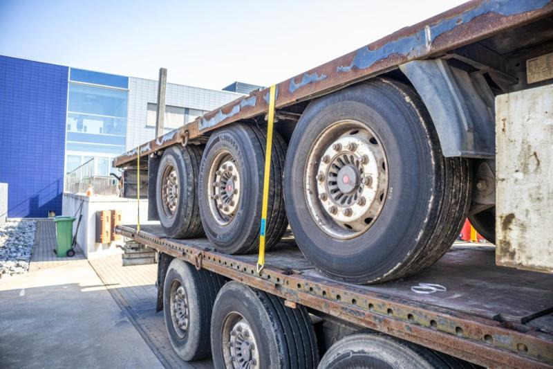 Krone SD27-PLATEAU-39000 KG MTM - Полуприколка платформа: слика 4 Krone SD27-PLATEAU-39000 KG MTM - Полуприколка платформа: слика 4