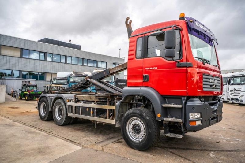 MAN TGA 33.360 BL - Камион со кука за подигање: слика 5 MAN TGA 33.360 BL - Камион со кука за подигање: слика 5