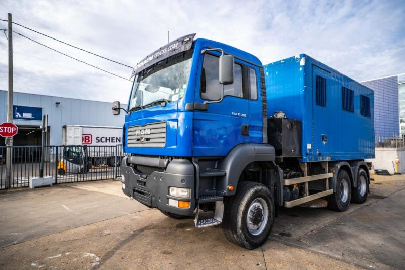 MAN TGA 33.363 FDAK- 6x6 + LABO - Камион сандучар: слика 1 MAN TGA 33.363 FDAK- 6x6 + LABO - Камион сандучар: слика 1