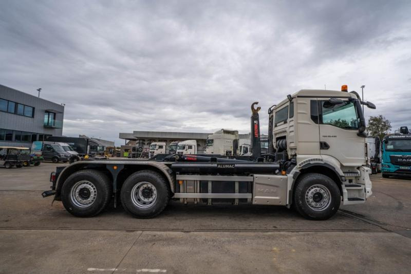 MAN TGS 26.430 6x2-4 BL - Камион со кука за подигање: слика 3 MAN TGS 26.430 6x2-4 BL - Камион со кука за подигање: слика 3