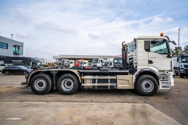 MAN TGS 26.430 6x2-4 BL - Камион со кука за подигање: слика 3 MAN TGS 26.430 6x2-4 BL - Камион со кука за подигање: слика 3