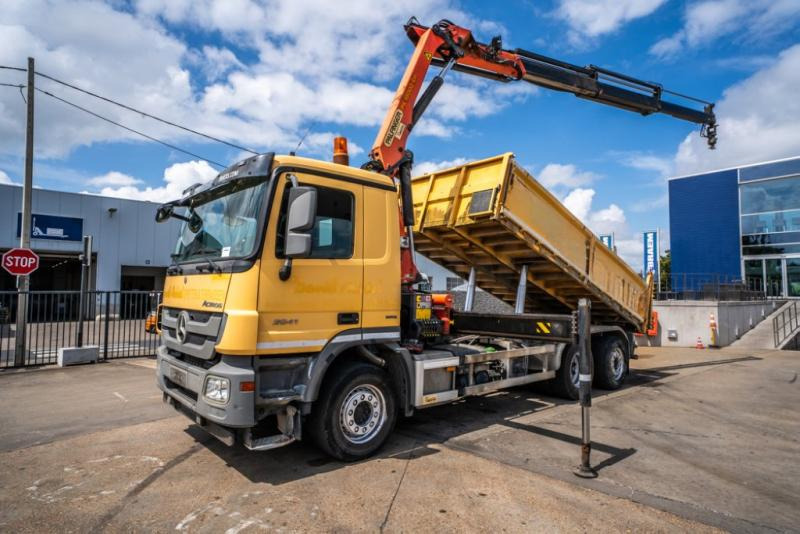 Mercedes ACTROS 2641-MP3-6x2-4+ PK 18 T/m/3XHydr. - Кипер, Камион со кран: слика 1 Mercedes ACTROS 2641-MP3-6x2-4+ PK 18 T/m/3XHydr. - Кипер, Камион со кран: слика 1