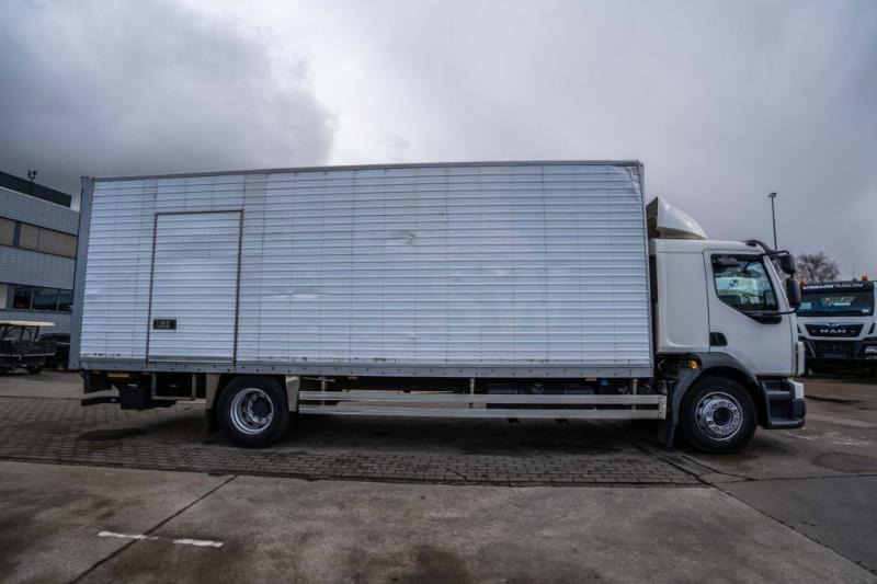 Volvo FL 260 (19t) +DHOLLANDIA 2T. - Камион сандучар: слика 3 Volvo FL 260 (19t) +DHOLLANDIA 2T. - Камион сандучар: слика 3