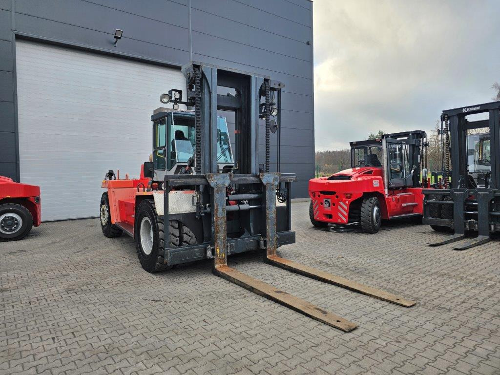 Kalmar DCD250-12LB - Дизел вилушкар: слика 4 Kalmar DCD250-12LB - Дизел вилушкар: слика 4