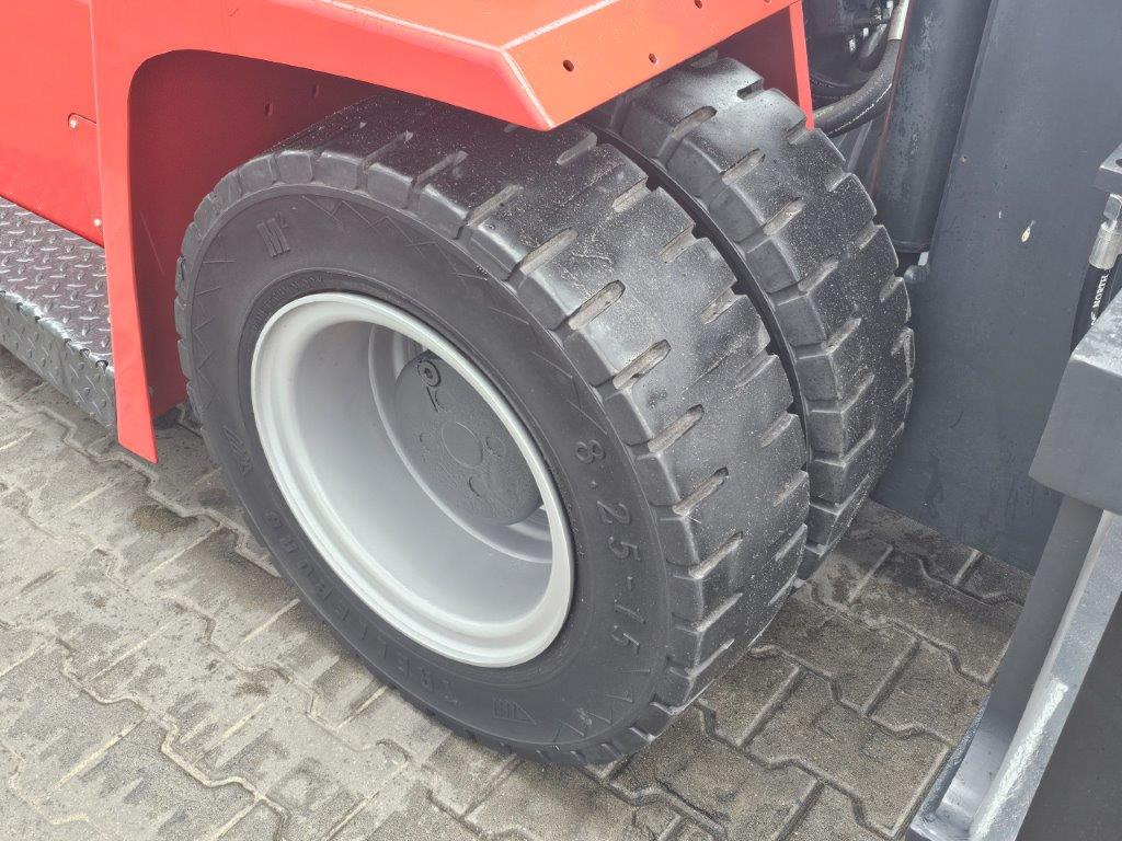 Kalmar DCF80-9 - Дизел вилушкар: слика 2 Kalmar DCF80-9 - Дизел вилушкар: слика 2