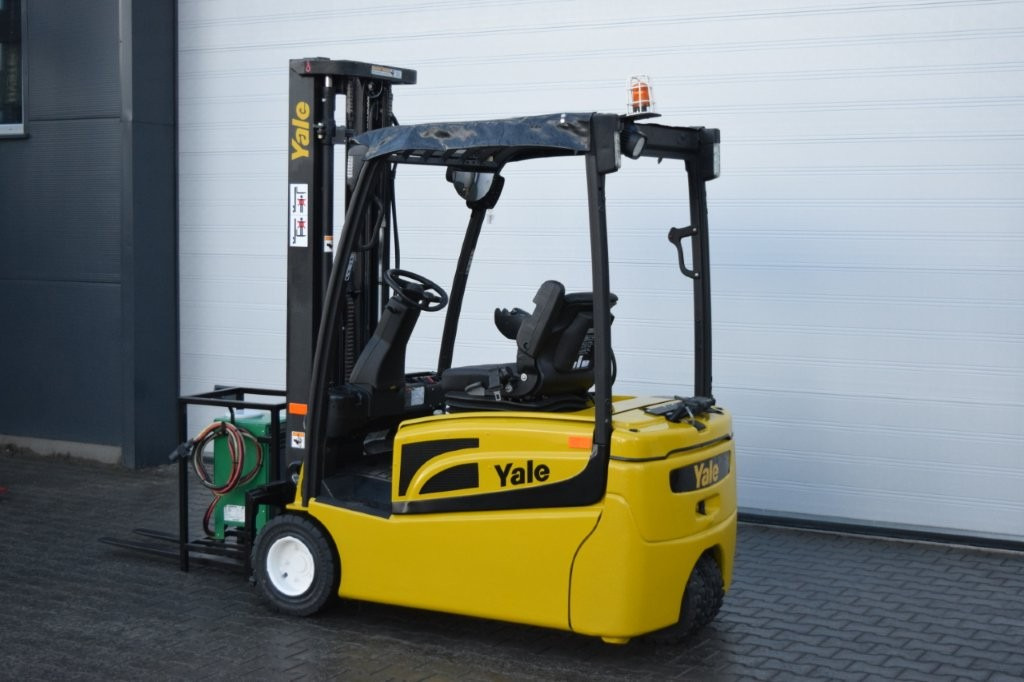 Yale ERP16VT - TRIPLEX - Електричен вилушкар: слика 4 Yale ERP16VT - TRIPLEX - Електричен вилушкар: слика 4