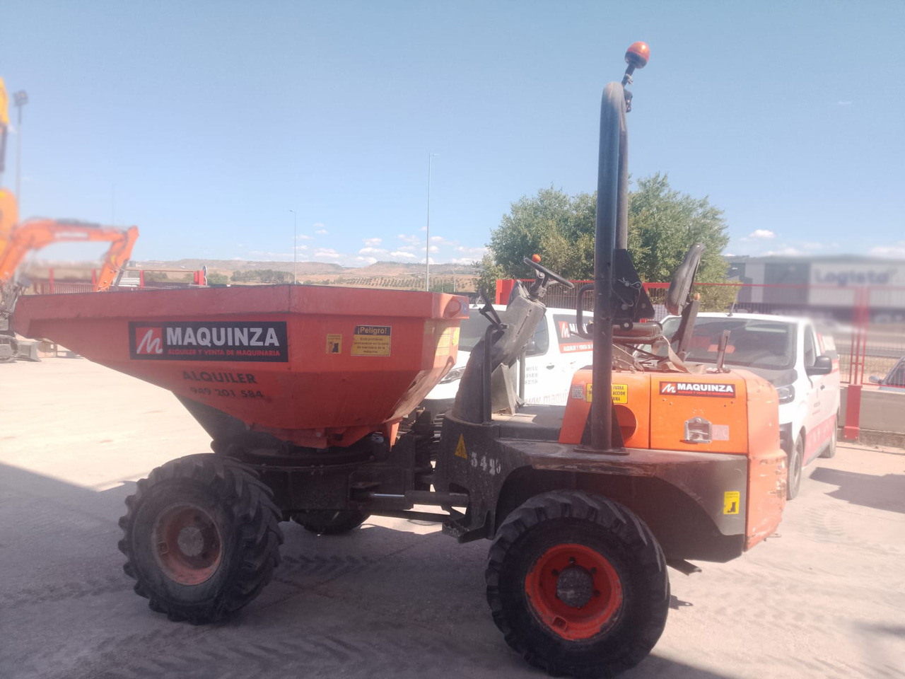 AUSA D350 AHG - Мини истоварувач: слика 3 AUSA D350 AHG - Мини истоварувач: слика 3