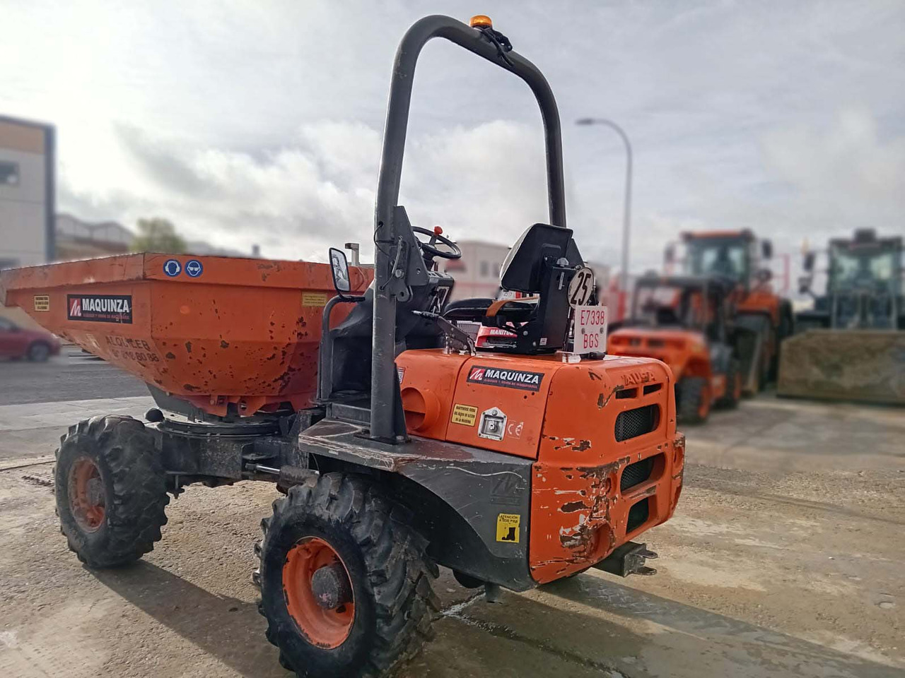 AUSA D350 AHG - Мини истоварувач: слика 4 AUSA D350 AHG - Мини истоварувач: слика 4