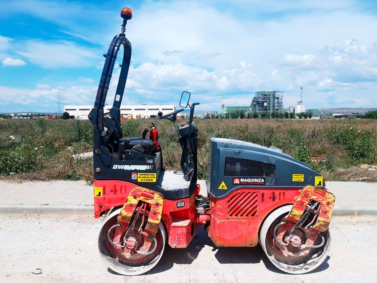 BOMAG BW120AD4 - Мини ваљак: слика 1 BOMAG BW120AD4 - Мини ваљак: слика 1